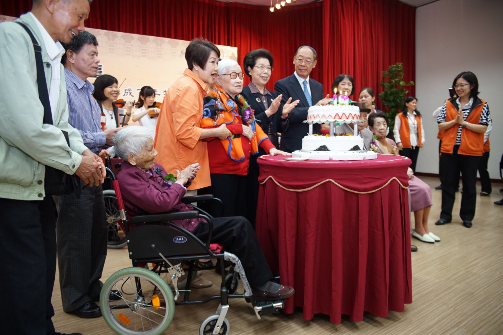 &nbsp;&nbsp;&nbsp;&nbsp;