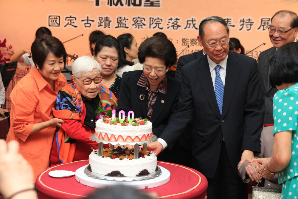 &nbsp;&nbsp;&nbsp;&nbsp;