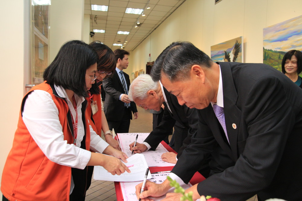 &nbsp;&nbsp;&nbsp;&nbsp;