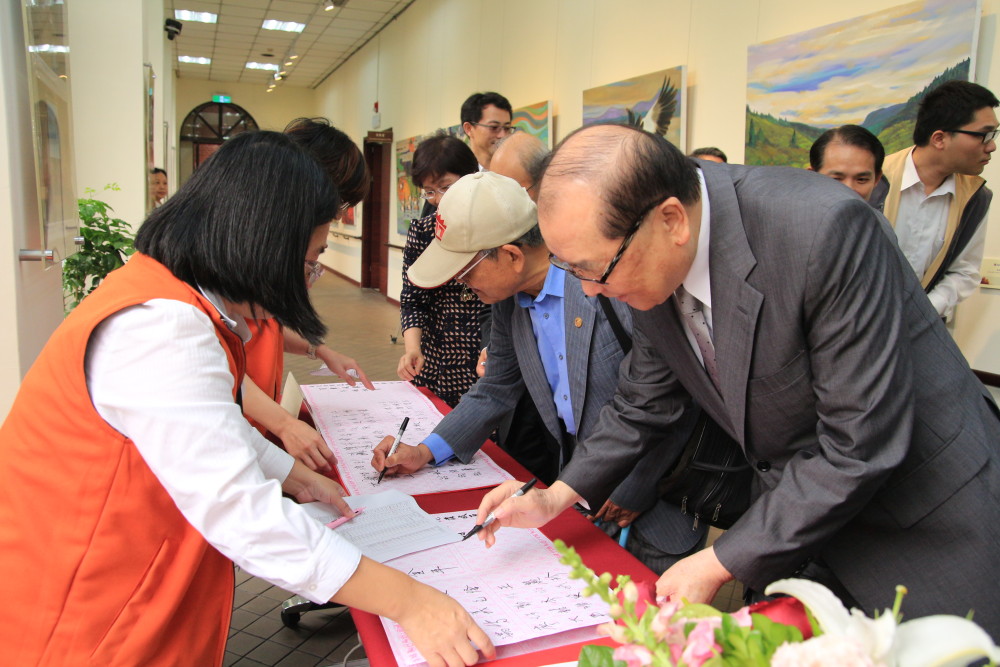 &nbsp;&nbsp;&nbsp;&nbsp;