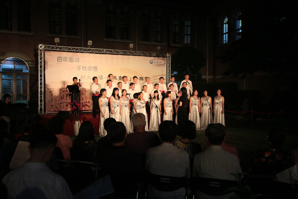 審計部佳音合唱團表演