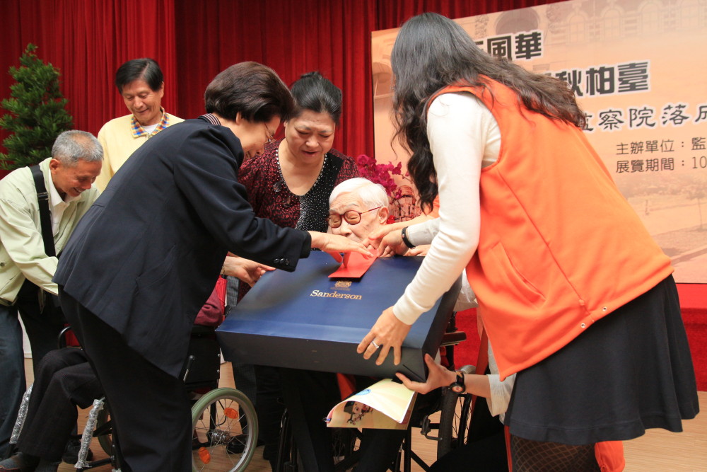 &nbsp;&nbsp;&nbsp;&nbsp;