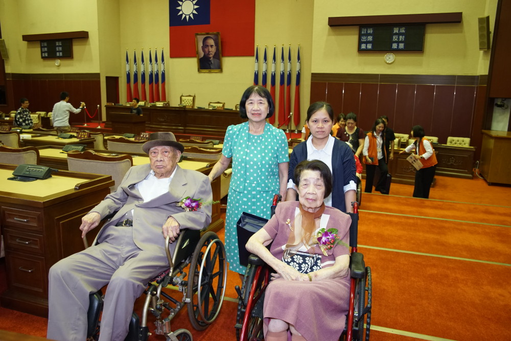 &nbsp;&nbsp;&nbsp;&nbsp;