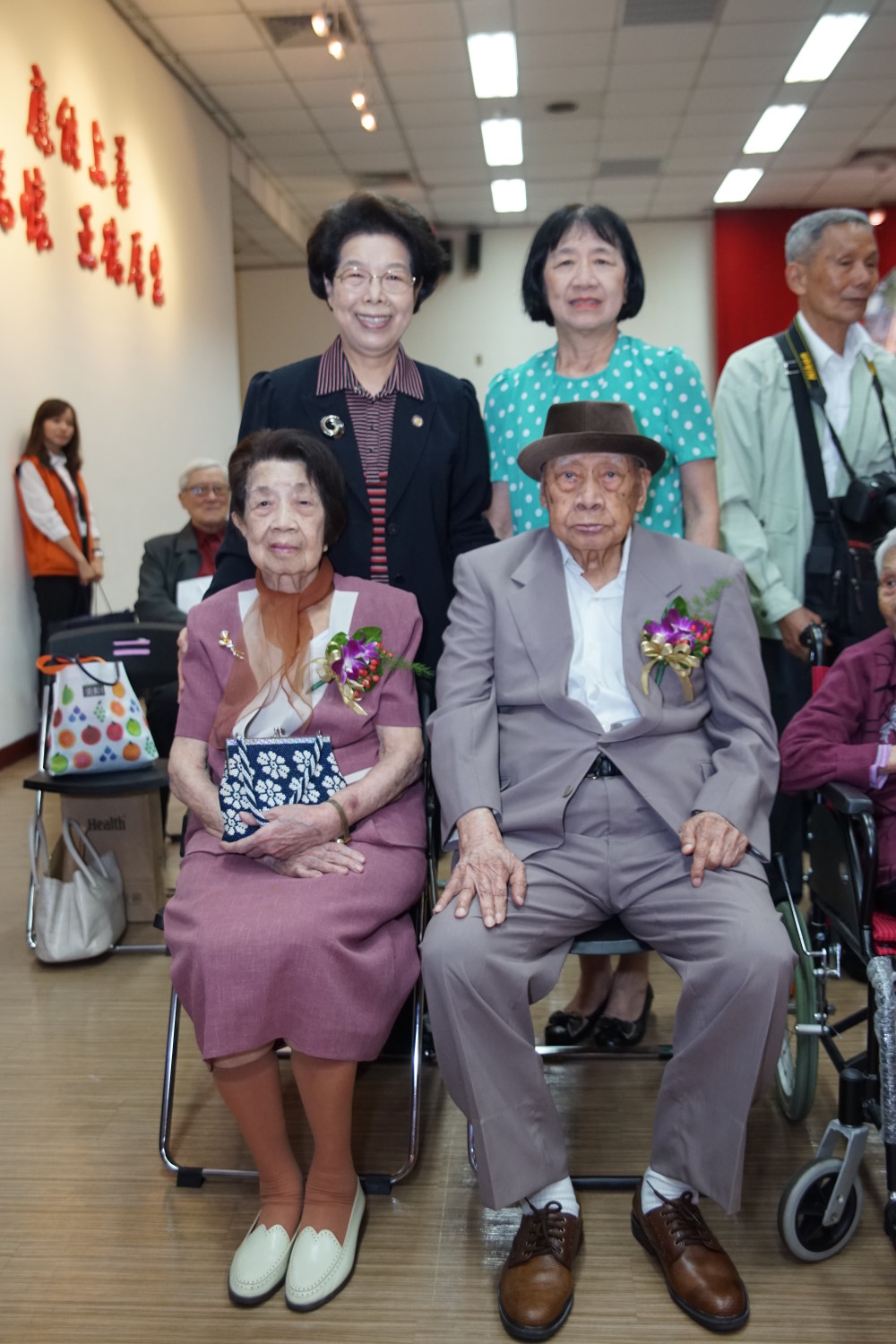 &nbsp;&nbsp;&nbsp;&nbsp;