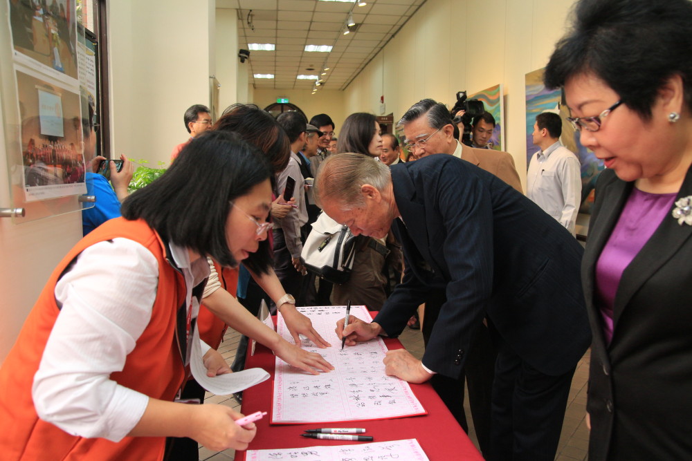 &nbsp;&nbsp;&nbsp;&nbsp;