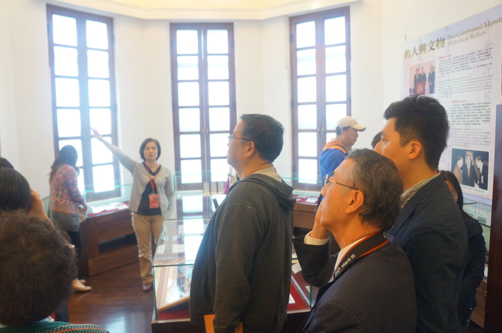 &nbsp;&nbsp;&nbsp;&nbsp;